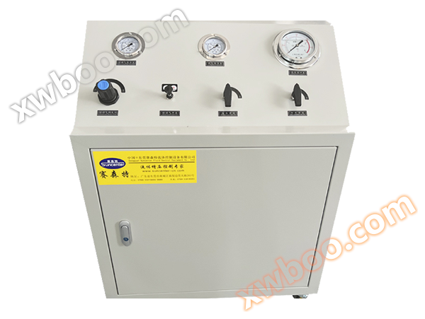 Contrôle manuel de l'équipement de détection d'étanchéité à l'air